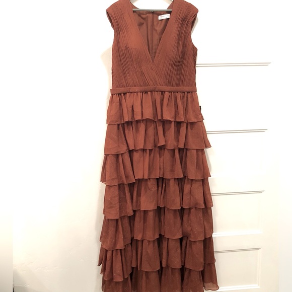 Mac Duggal size 14 Nutmeg Sparkly Ruffle Layered Gown - Picture 3 of 10